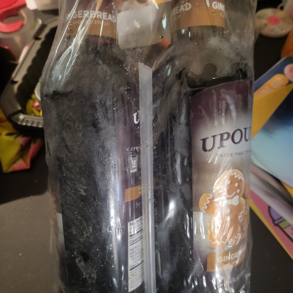 Utopia - Picture 3 of 3